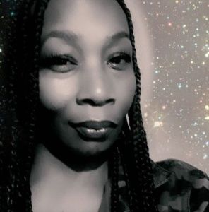 Meet your Posher, Tanisha